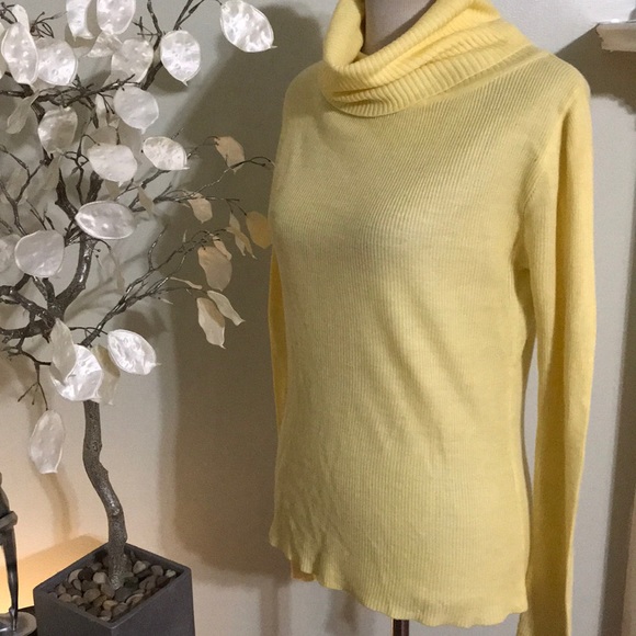 HAND LOOMED Sweaters - HAND LOOMED TURTLENECK SWEATER